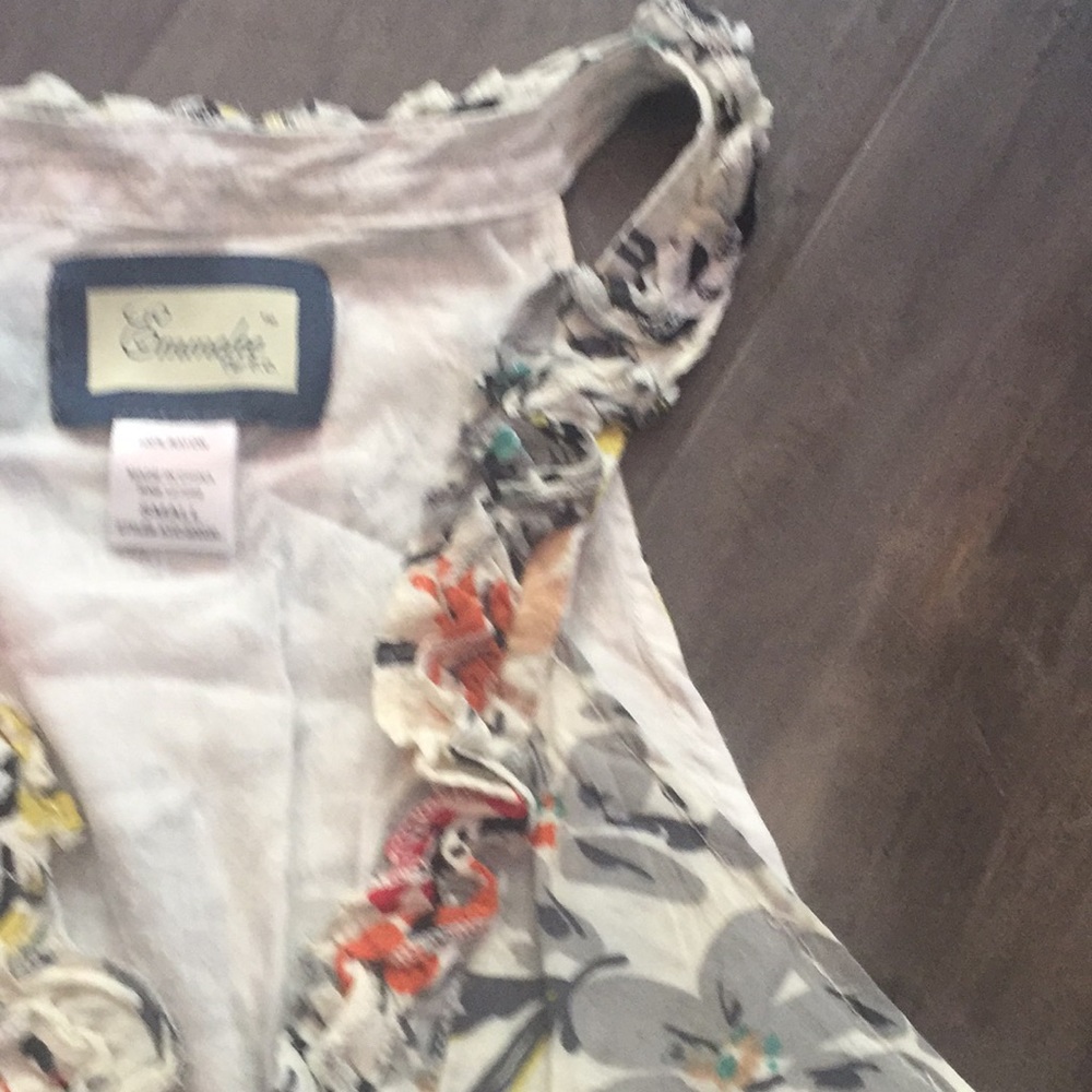 Cute summer dress. Size small, brand: Emmelee - Picture 3 of 6